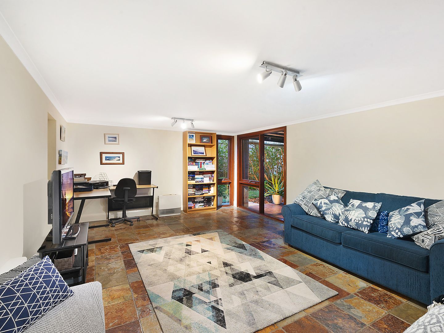 28 Gordon Street, Eastwood NSW 2122, Image 2