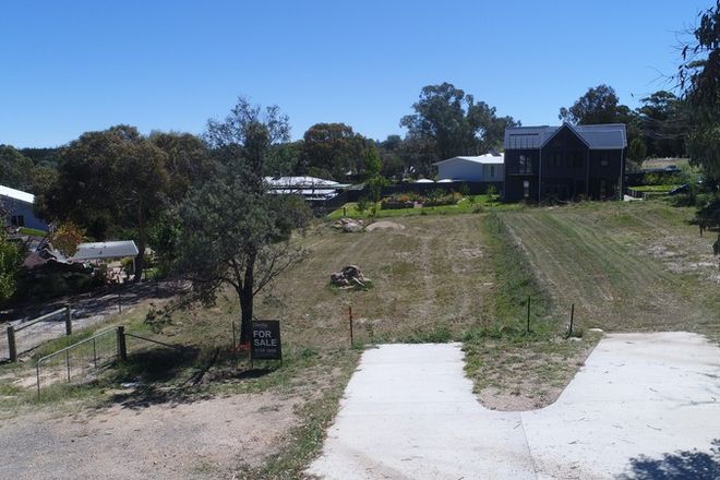 Picture of 61 Last Street, BEECHWORTH VIC 3747