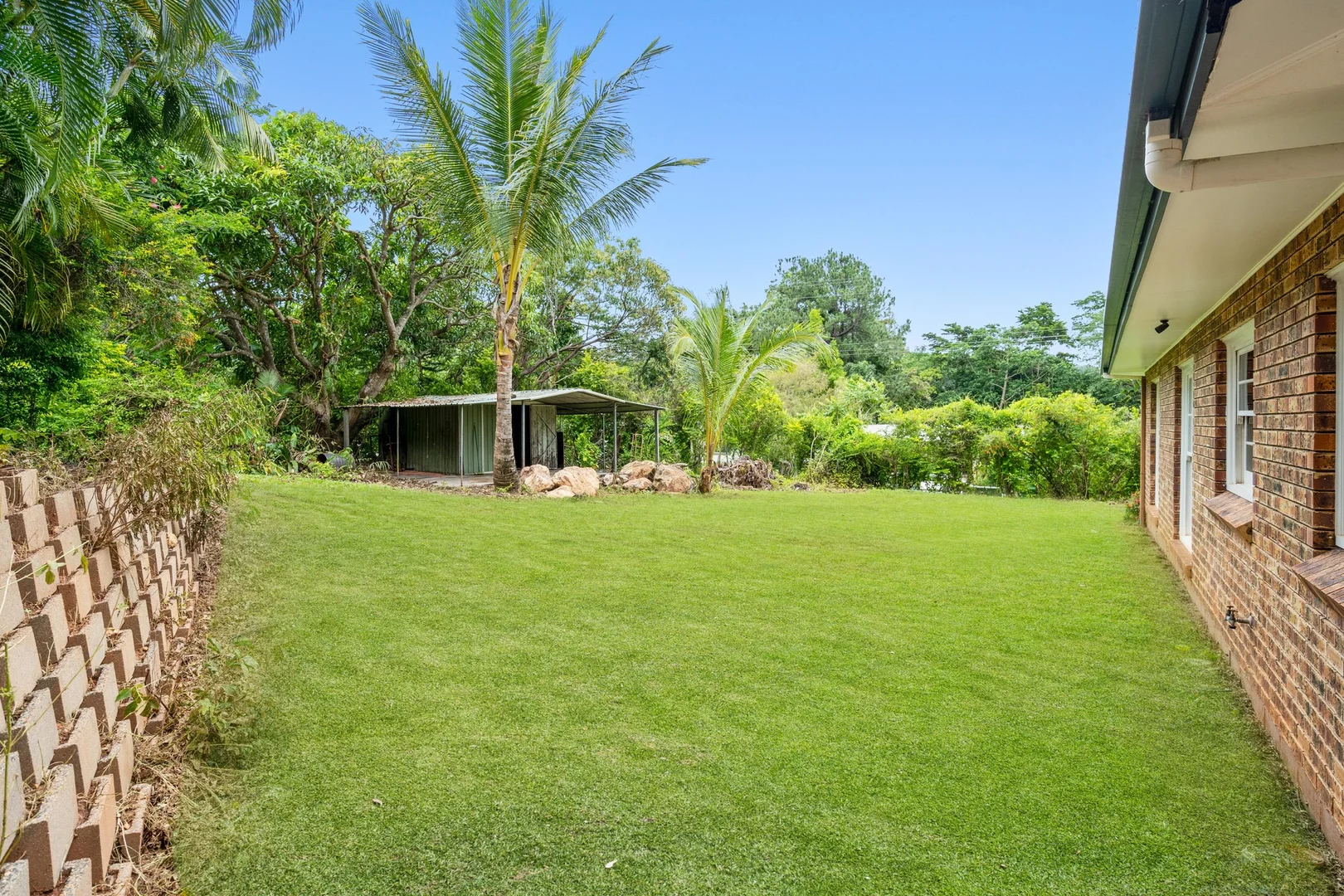 Additional image 4 of 25-27 Anne Street, Smithfield QLD 4878