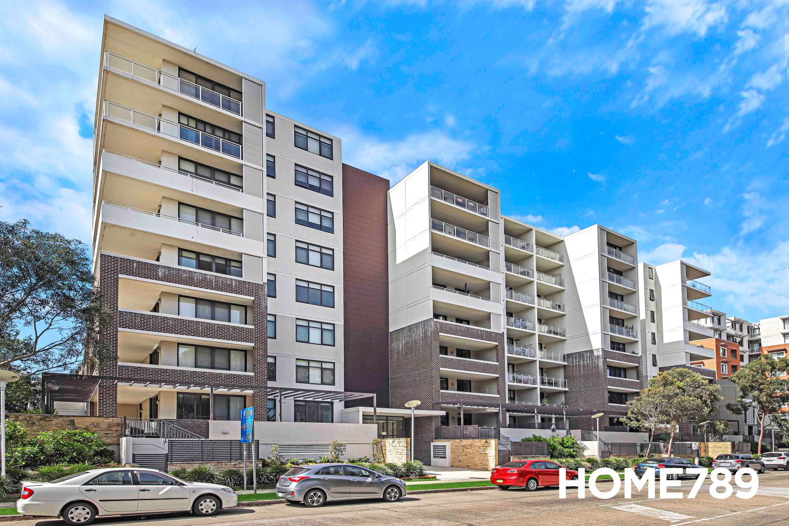 611/27 Hill Road, Wentworth Point NSW 2127