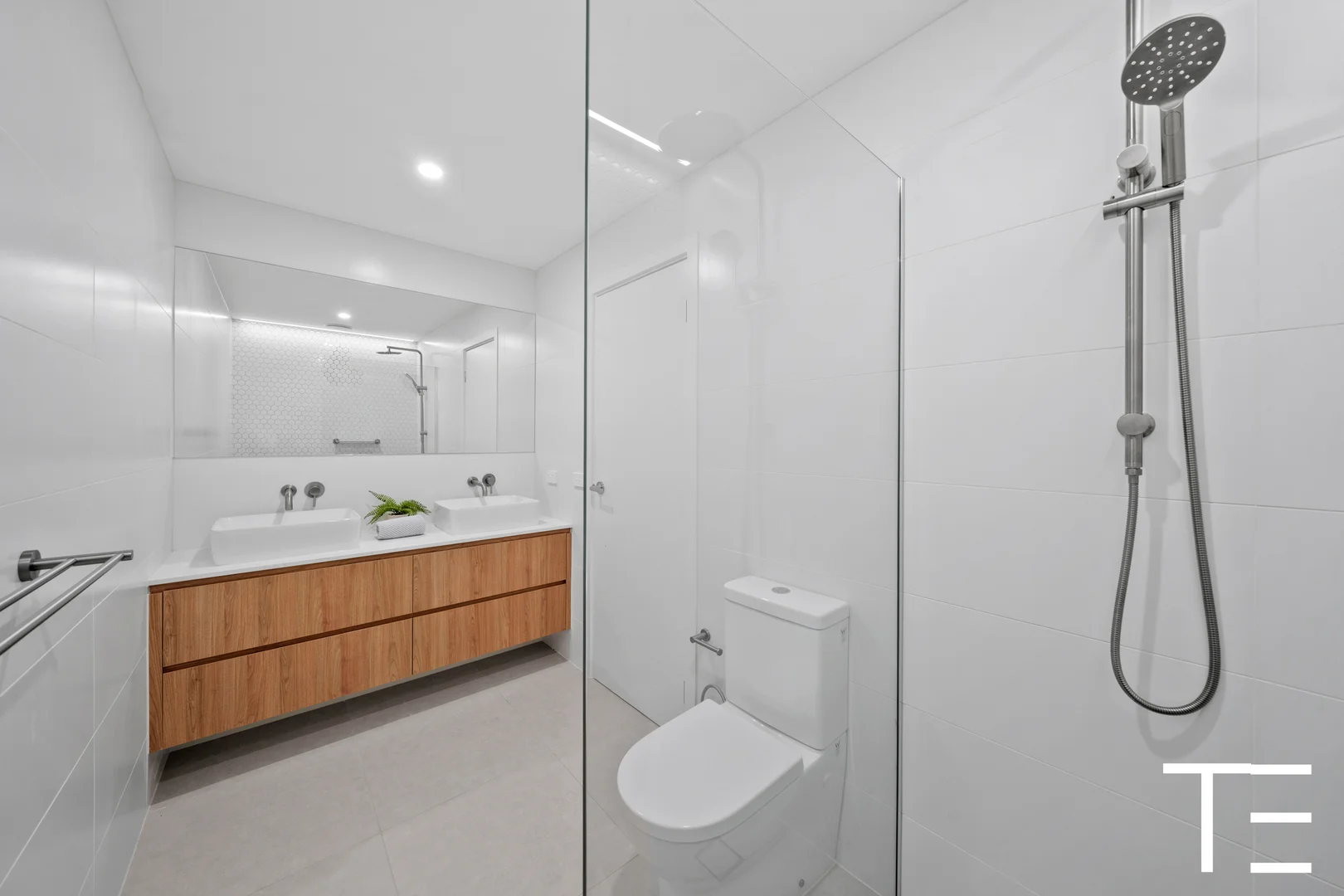 Additional image 17 of 18 Sheoak Crescent, Doncaster East VIC 3109