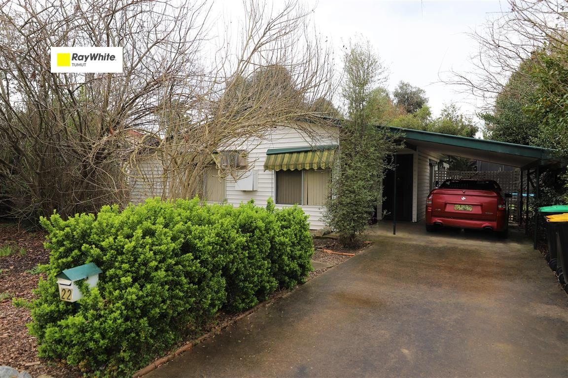 22 Lockhart Street, Adelong NSW 2729, Image 0