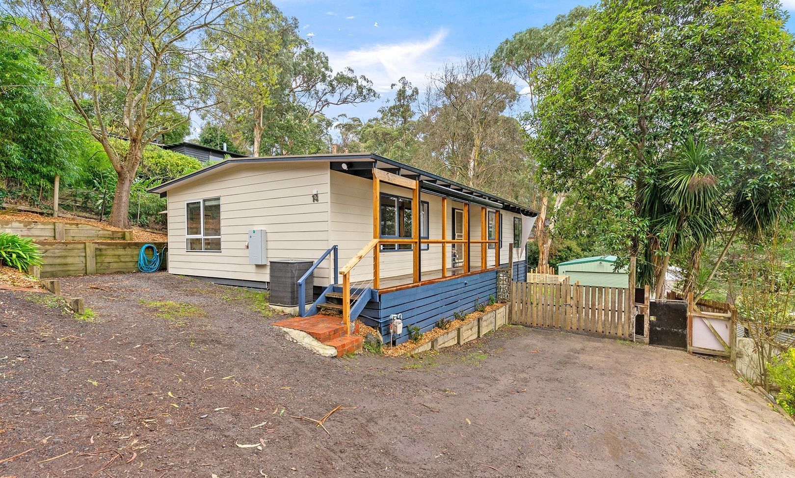 4 bedrooms House in 14 Gerratts Ave UPWEY VIC, 3158