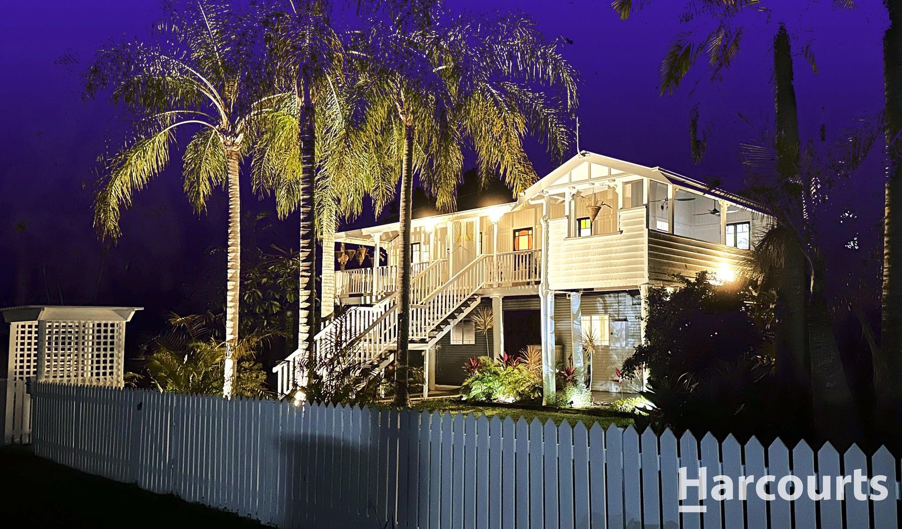 5 bedrooms House in 33-35 William Street HOWARD QLD, 4659