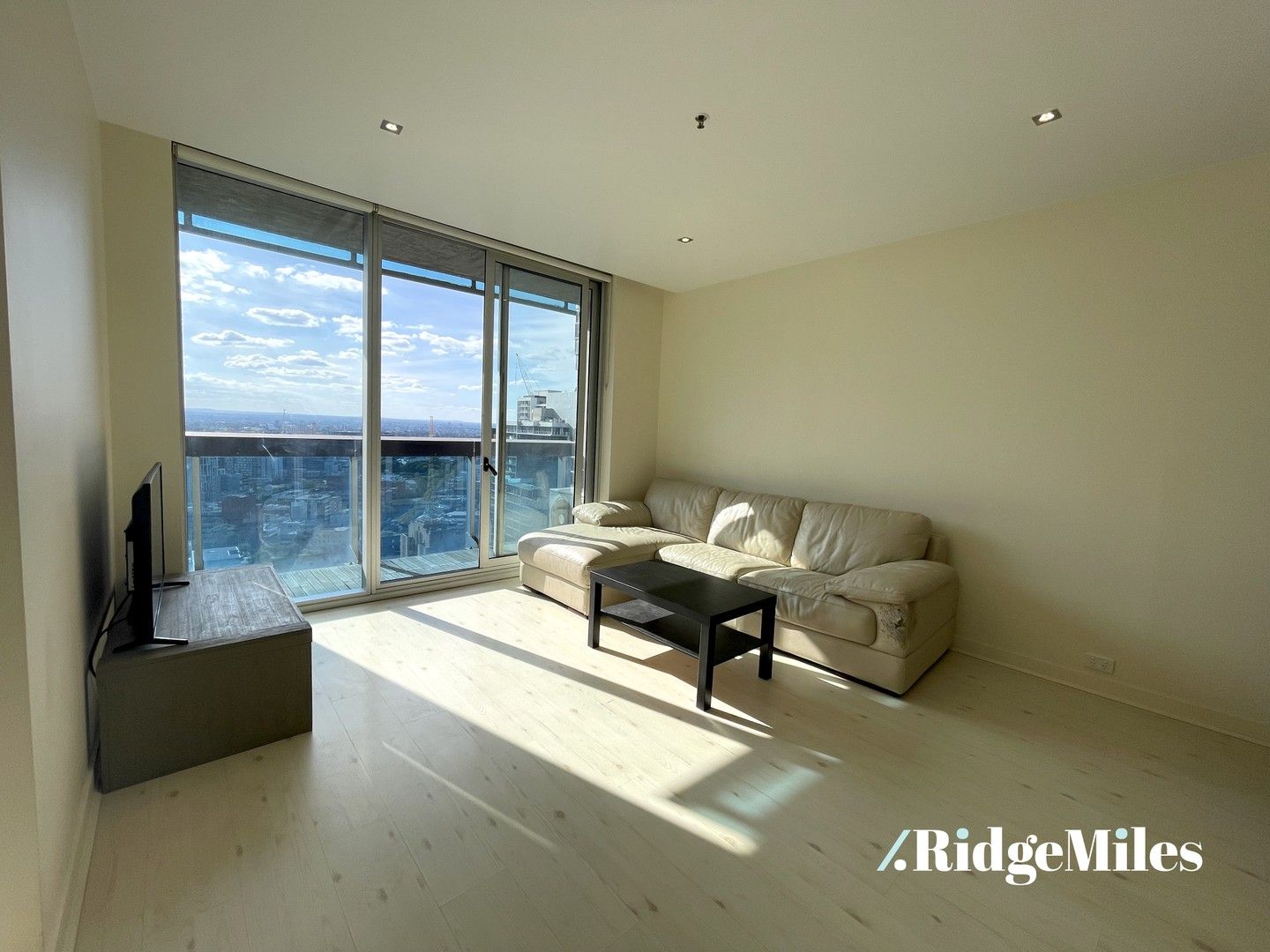 2 bedrooms Apartment / Unit / Flat in 3306/22-24 Jane Bell Lane MELBOURNE VIC, 3000