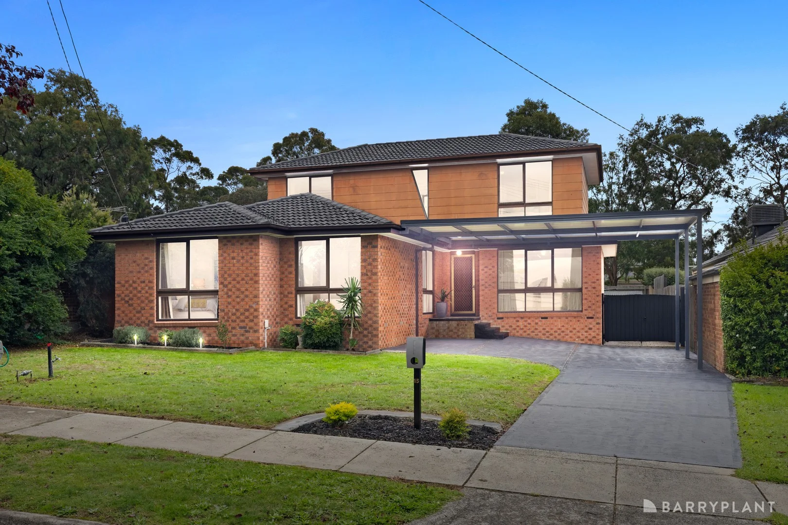 15 Ashcombe Drive, Ringwood VIC 3134