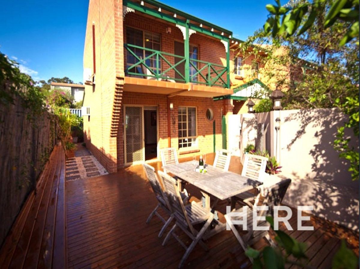 3 bedrooms Townhouse in 5/17 Kinsella Street JOONDANNA WA, 6060