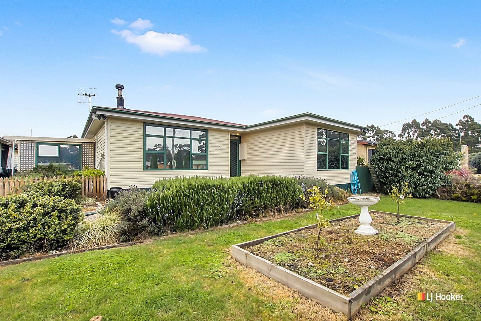 3 bedrooms House in 45 Belton Street WYNYARD TAS, 7325