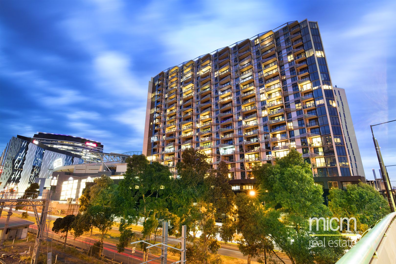 329/673 La Trobe Street, Docklands VIC 3008