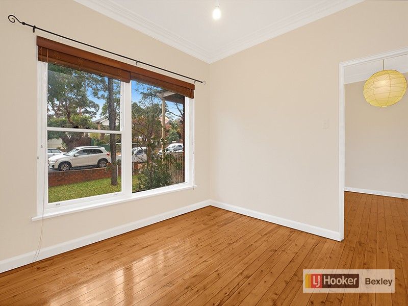 2/15 Caledonian Street, Bexley NSW 2207, Image 2