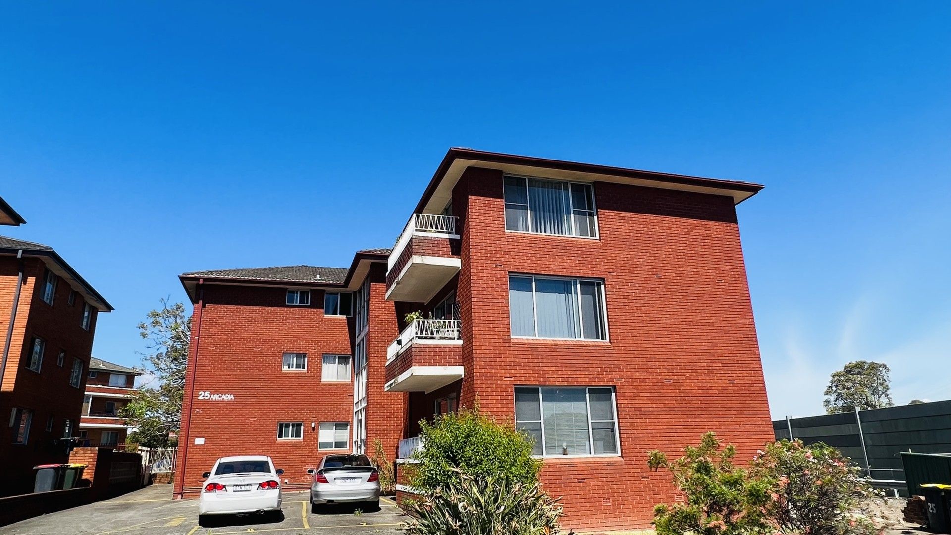 2 bedrooms Apartment / Unit / Flat in 9/25 Romilly Street RIVERWOOD NSW, 2210