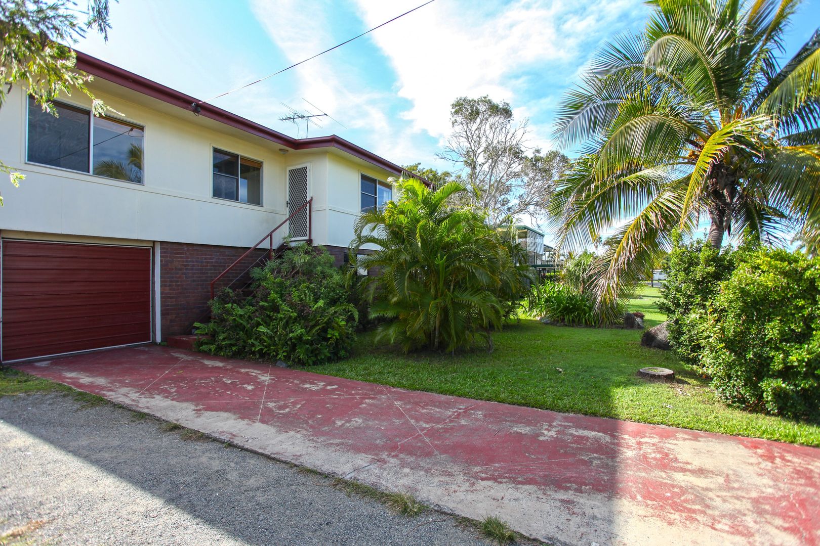 10 Chauvel Street, South Mackay Property History & Address Research