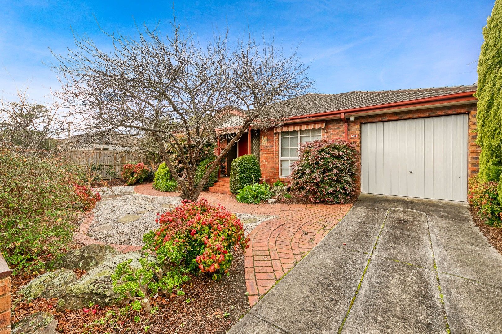 2 bedrooms Apartment / Unit / Flat in 1/149 Mount Eliza Way MOUNT ELIZA VIC, 3930