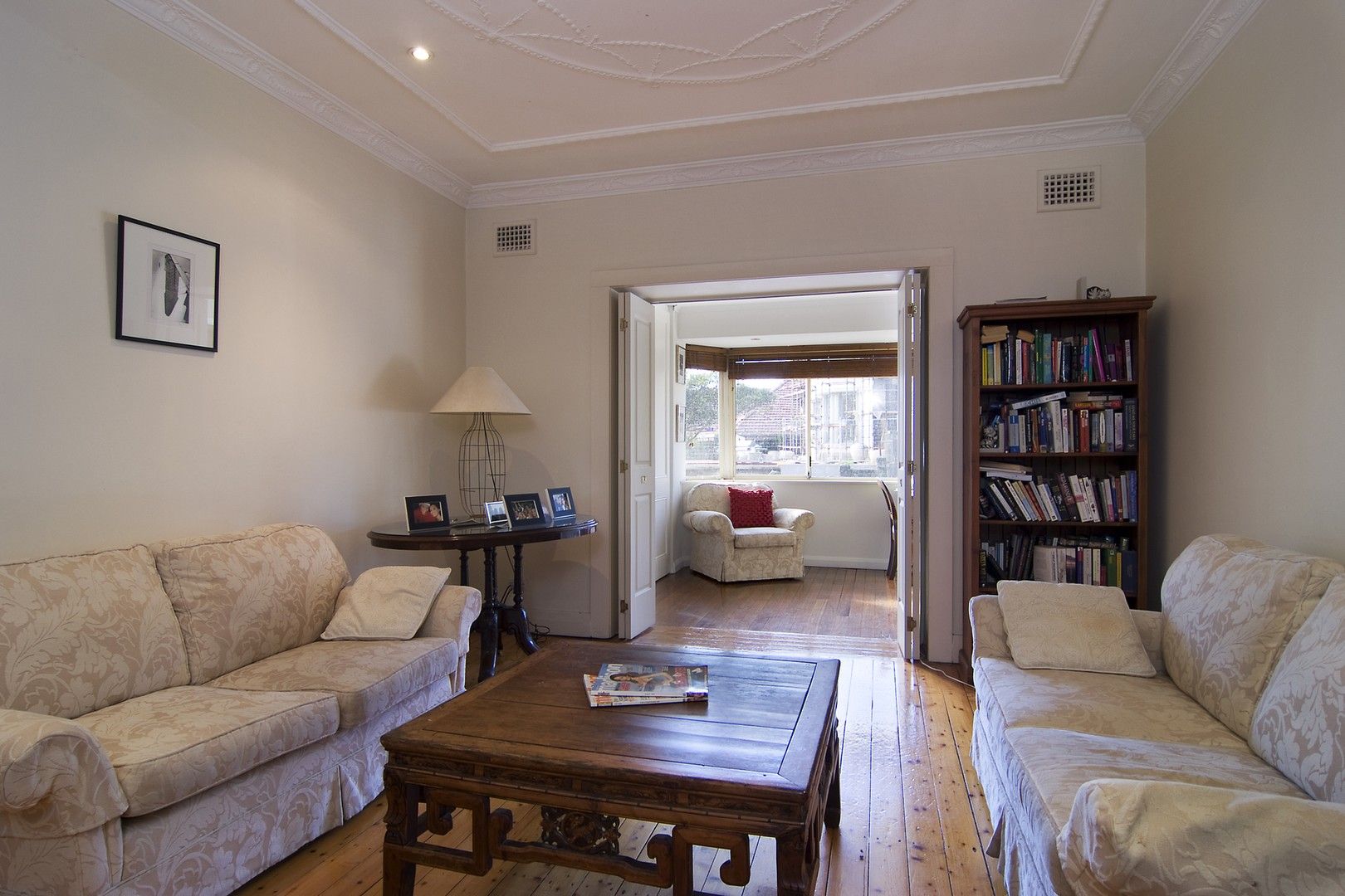 2 bedrooms Apartment / Unit / Flat in 1/99 Drumalbyn Road BELLEVUE HILL NSW, 2023