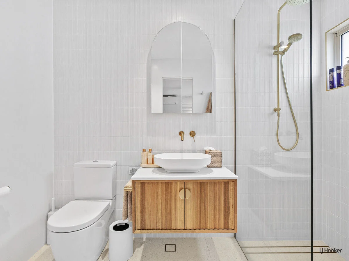 Additional image 16 of 2/43 Murlong Crescent, Palm Beach QLD 4221