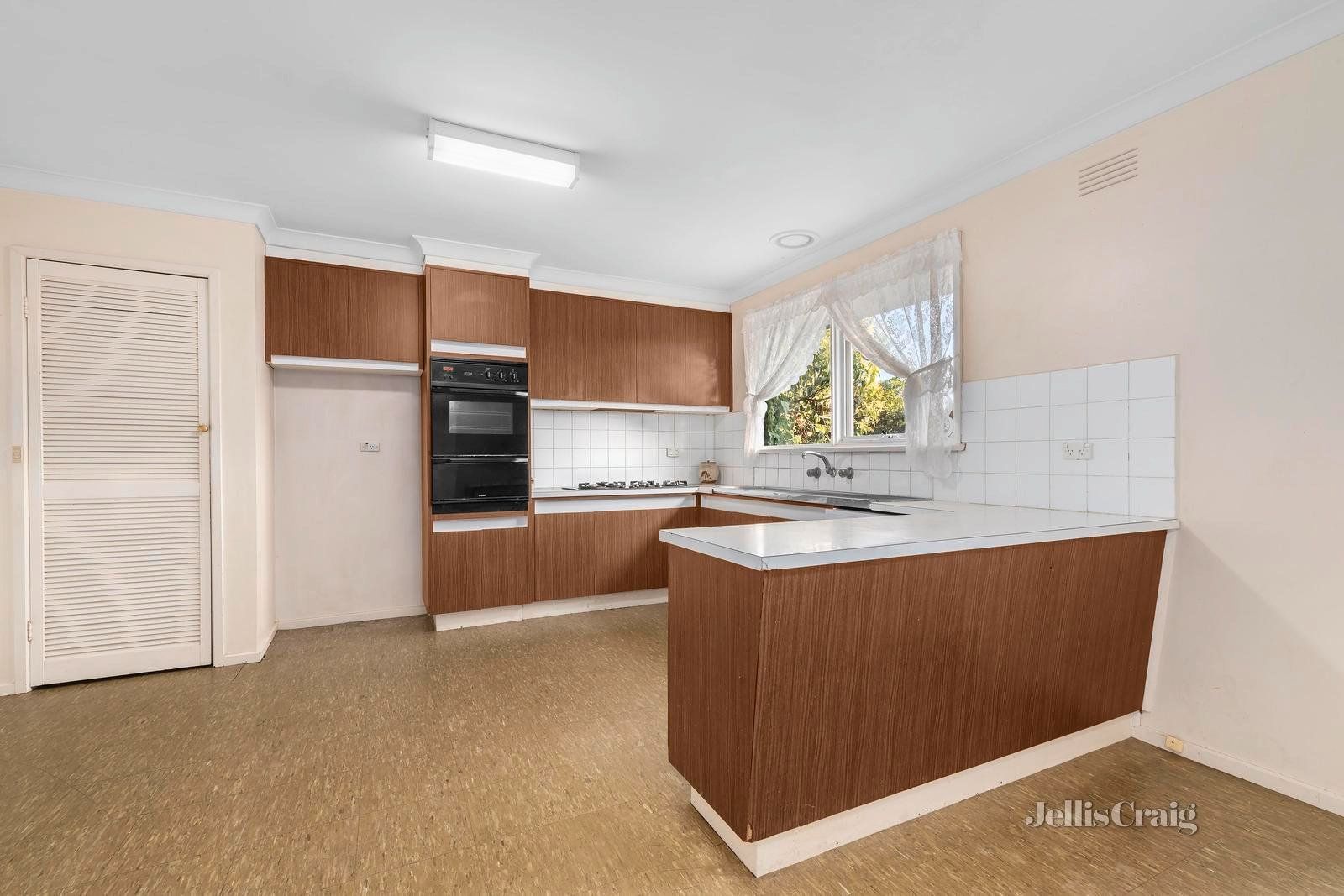 22 Rowan Street, Doncaster East VIC 3109 - House For Rent - $680 | Domain