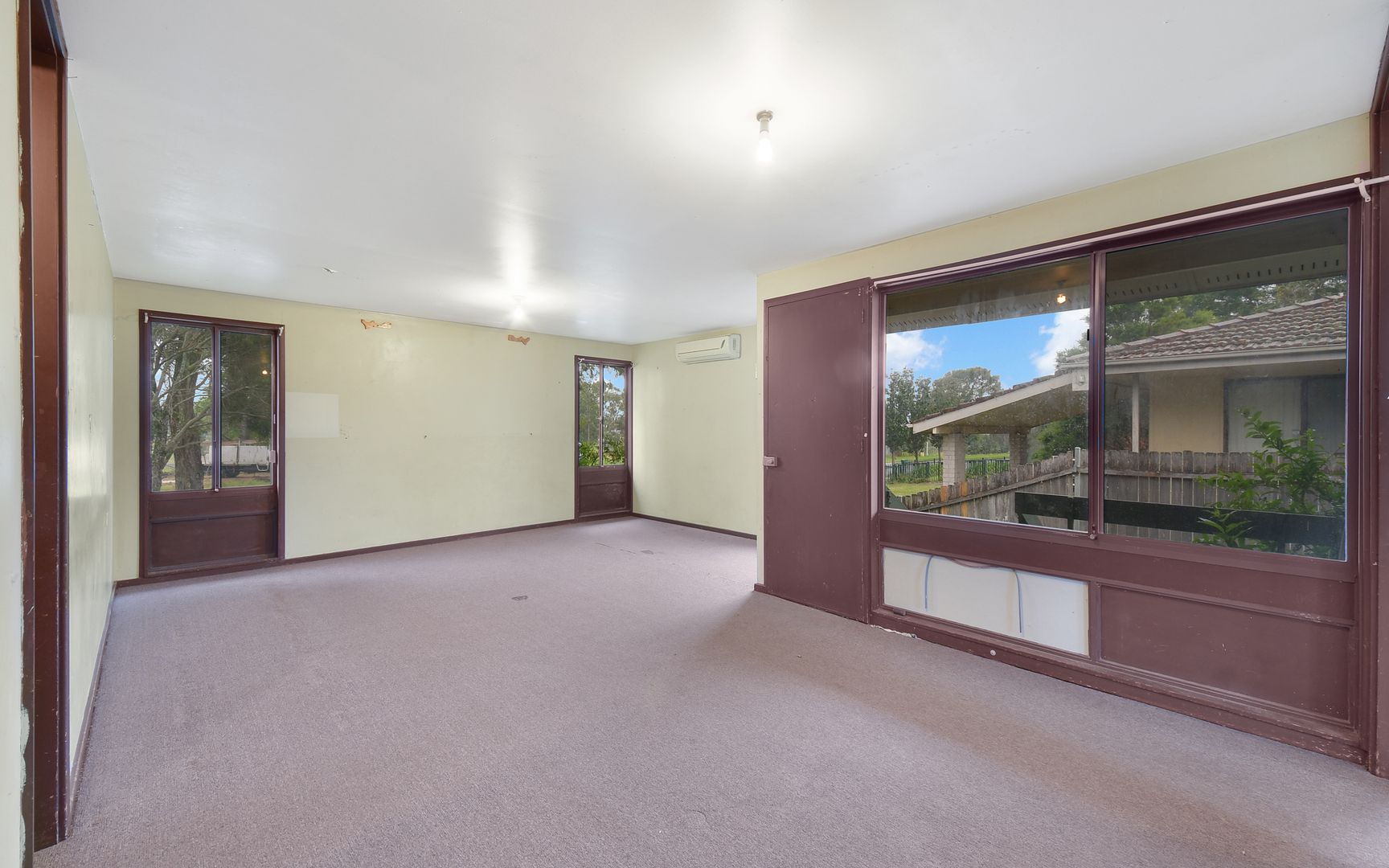 8 Waterhouse Place, Airds NSW 2560, Image 2