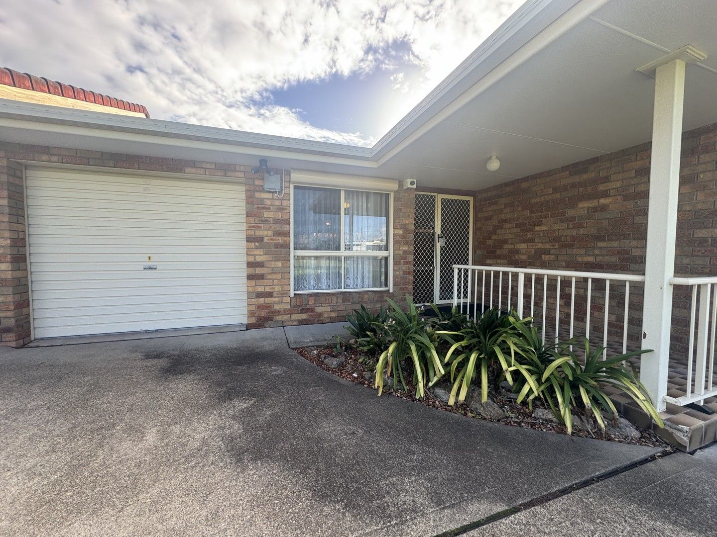 3 bedrooms Apartment / Unit / Flat in 1/20 Cowper Street TAREE NSW, 2430