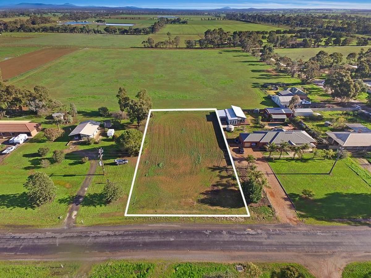 21 Arnold Road, Bridgewater On Loddon Property History & Address