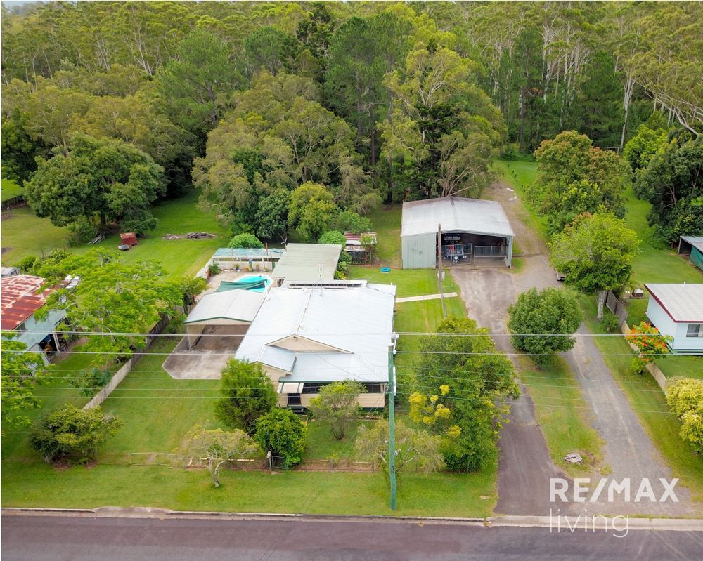 37 George Street, Woodford QLD 4514, Image 2