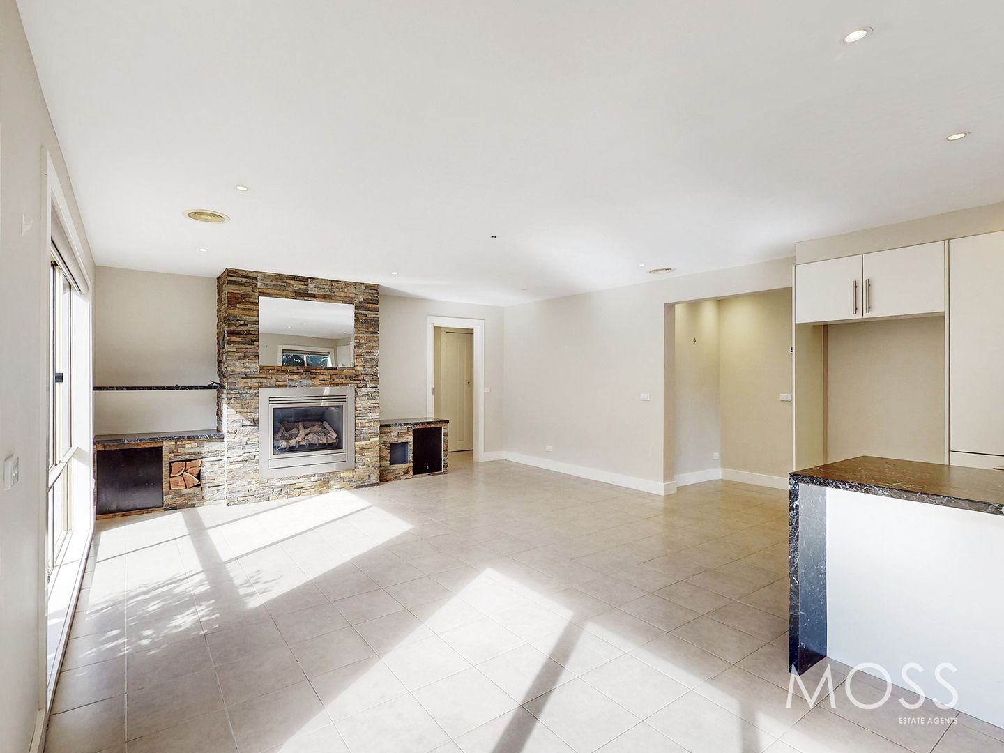 2/12 Maple Street, Box Hill VIC 3128, Image 1