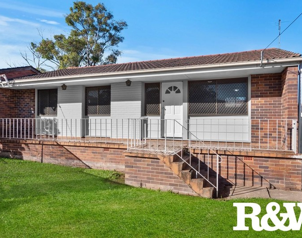 45 Keesing Crescent, Blackett NSW 2770