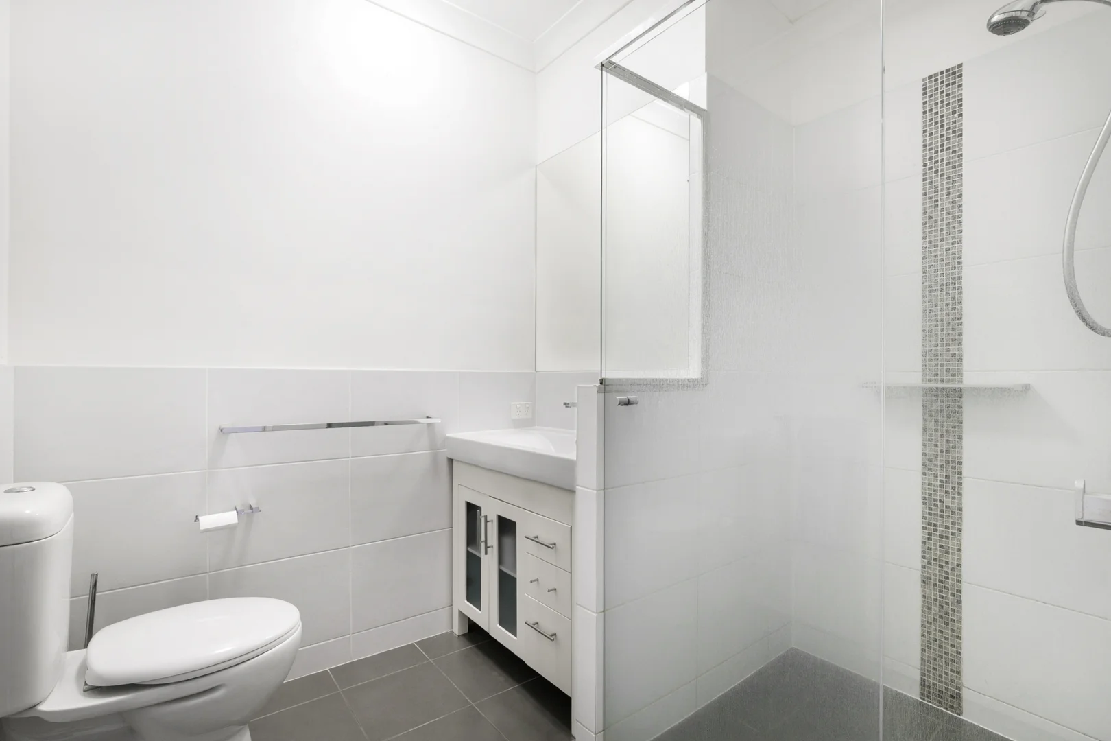 Additional image 7 of 53 Grainger Street, Wynnum West QLD 4178