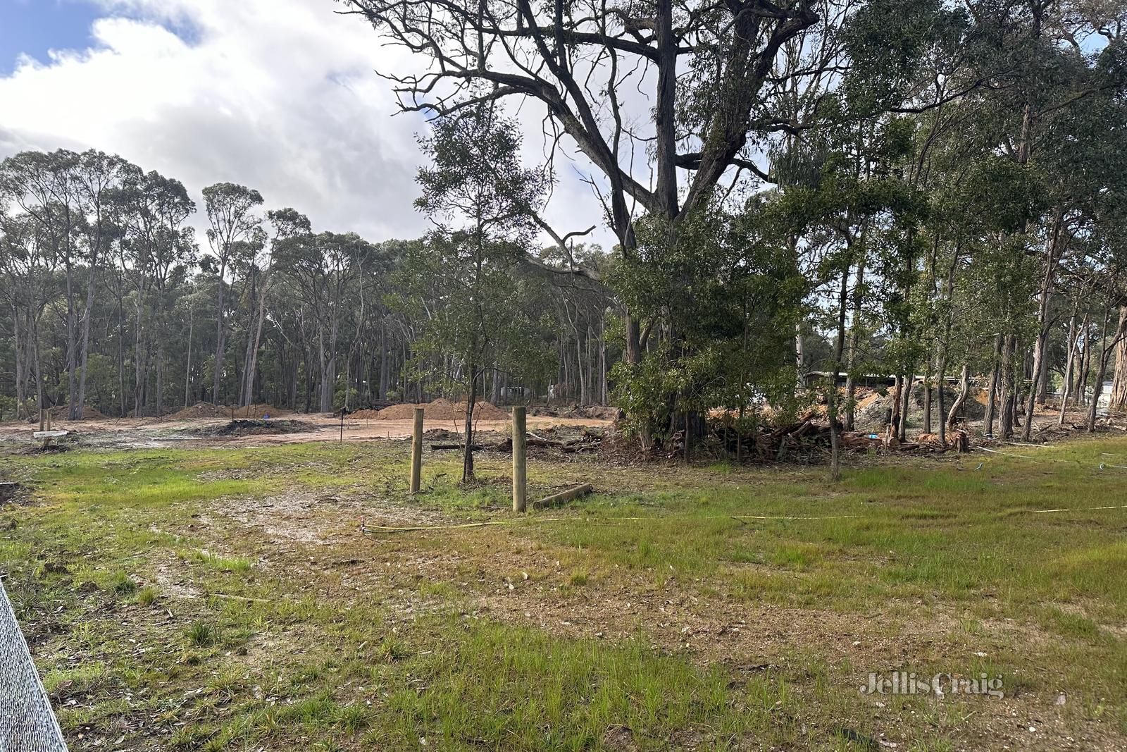 195 Coates Road, Snake Valley VIC 3351, Image 2