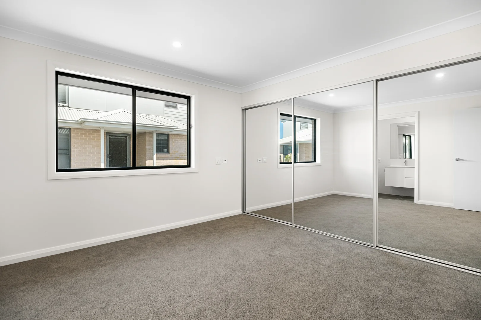 Additional image 7 of 4/44 Milray Street, Swansea NSW 2281