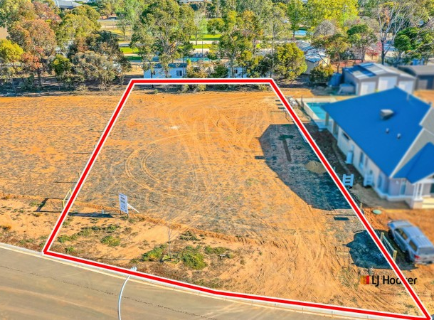 11 Bayaderra Court, Moama NSW 2731