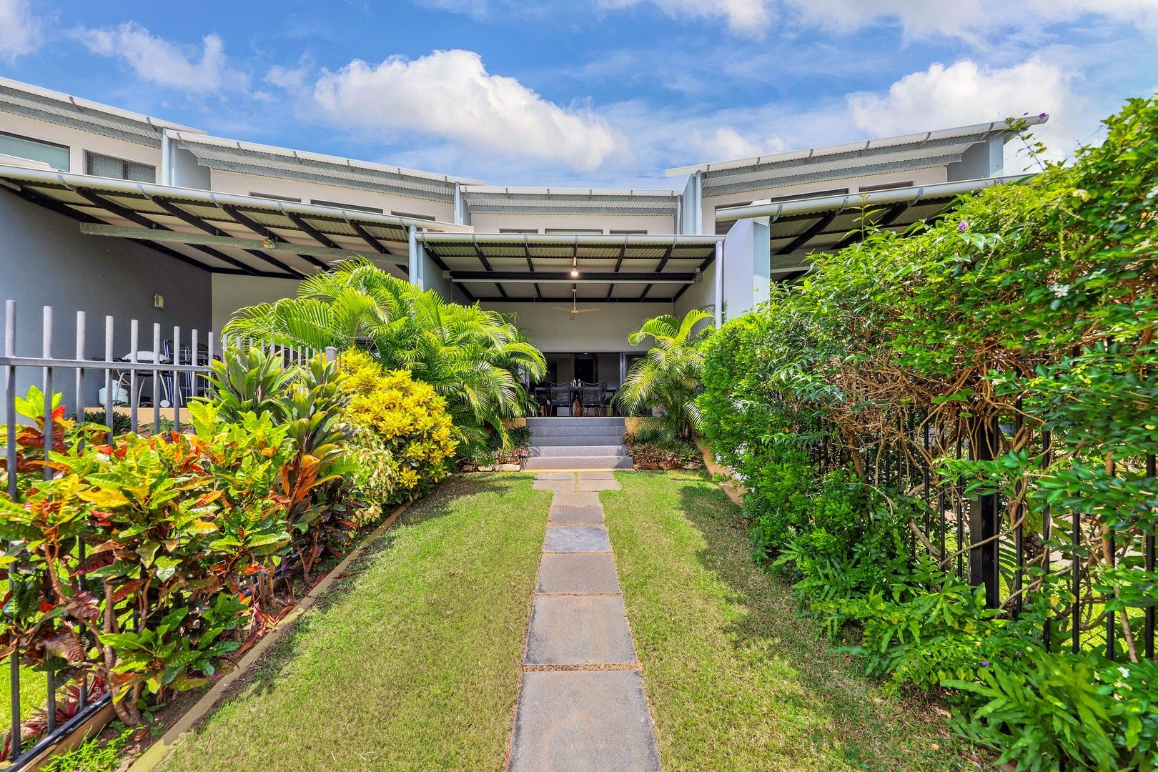 3 bedrooms Townhouse in 5/1 Bradhurst Court BAYVIEW NT, 0820