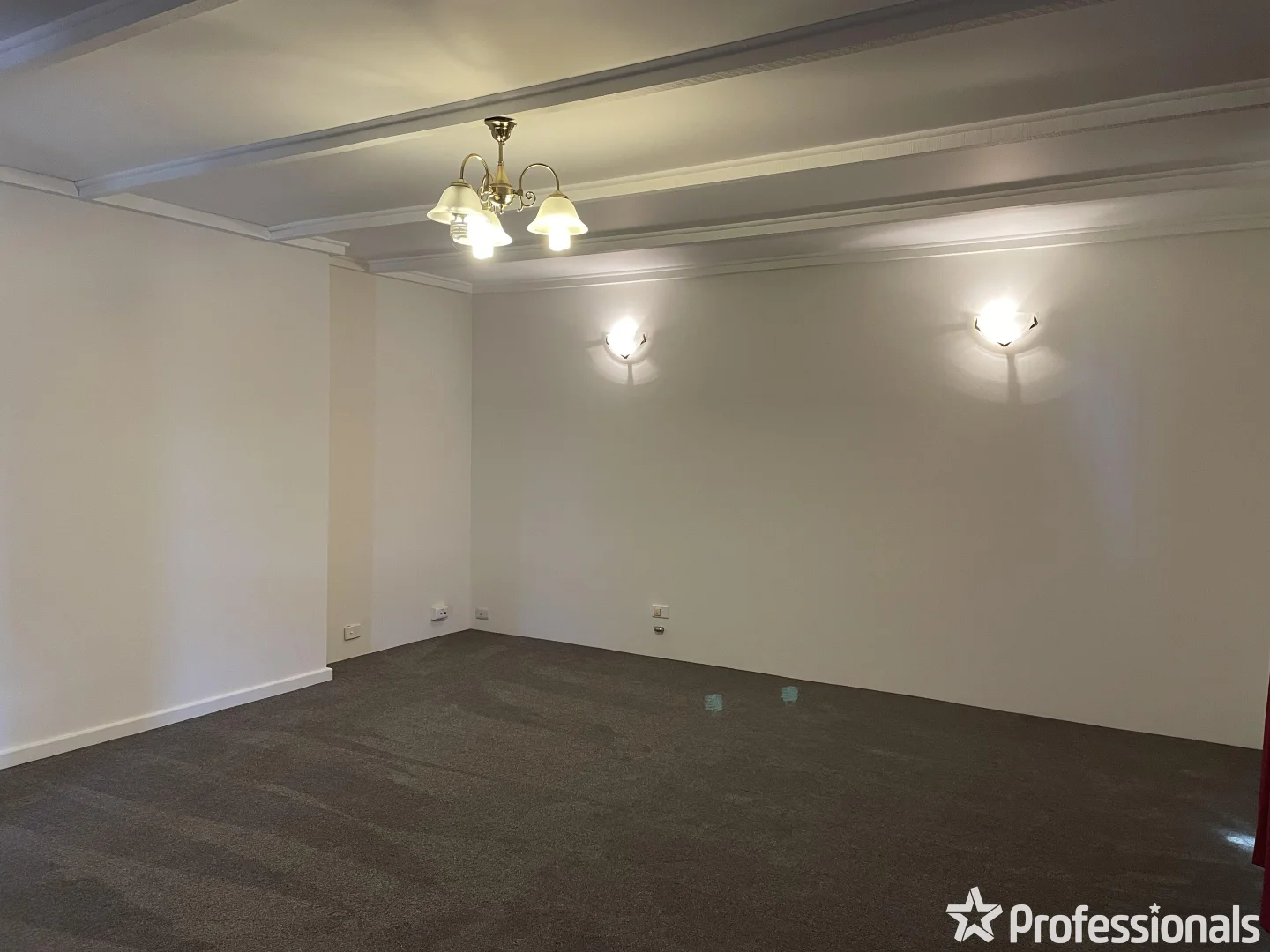 Additional image 11 of 19 Hughenden Drive, Thornlie WA 6108