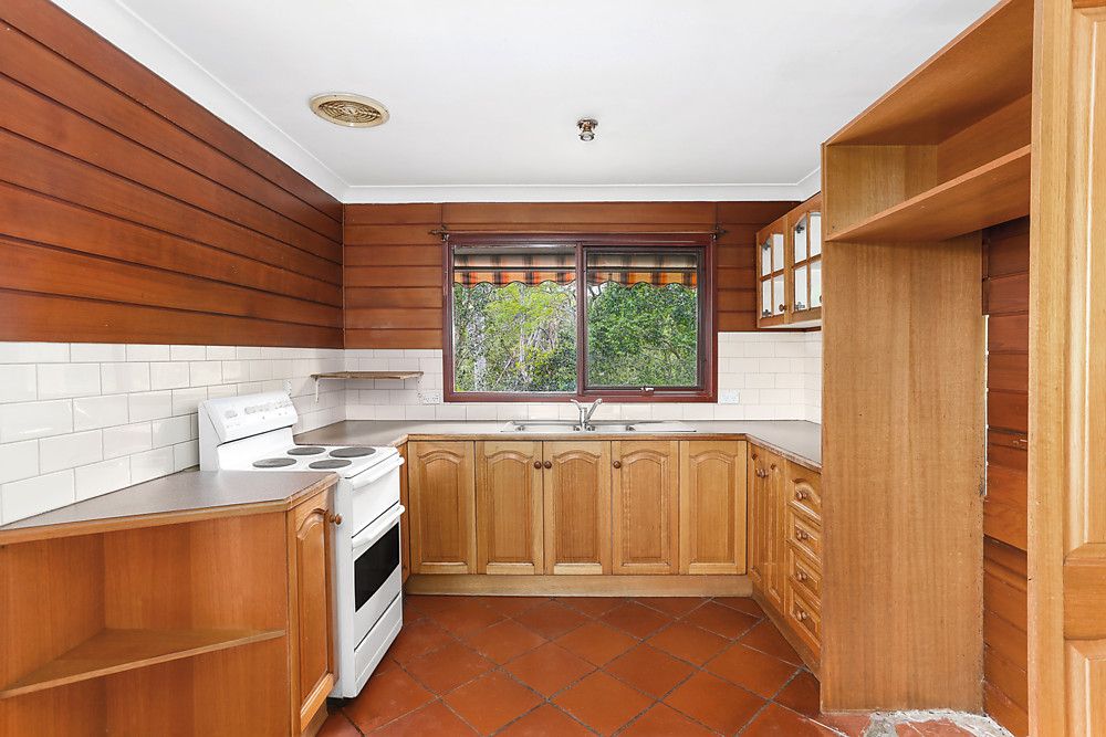 90 Koloona Avenue, Mount Keira NSW 2500, Image 2