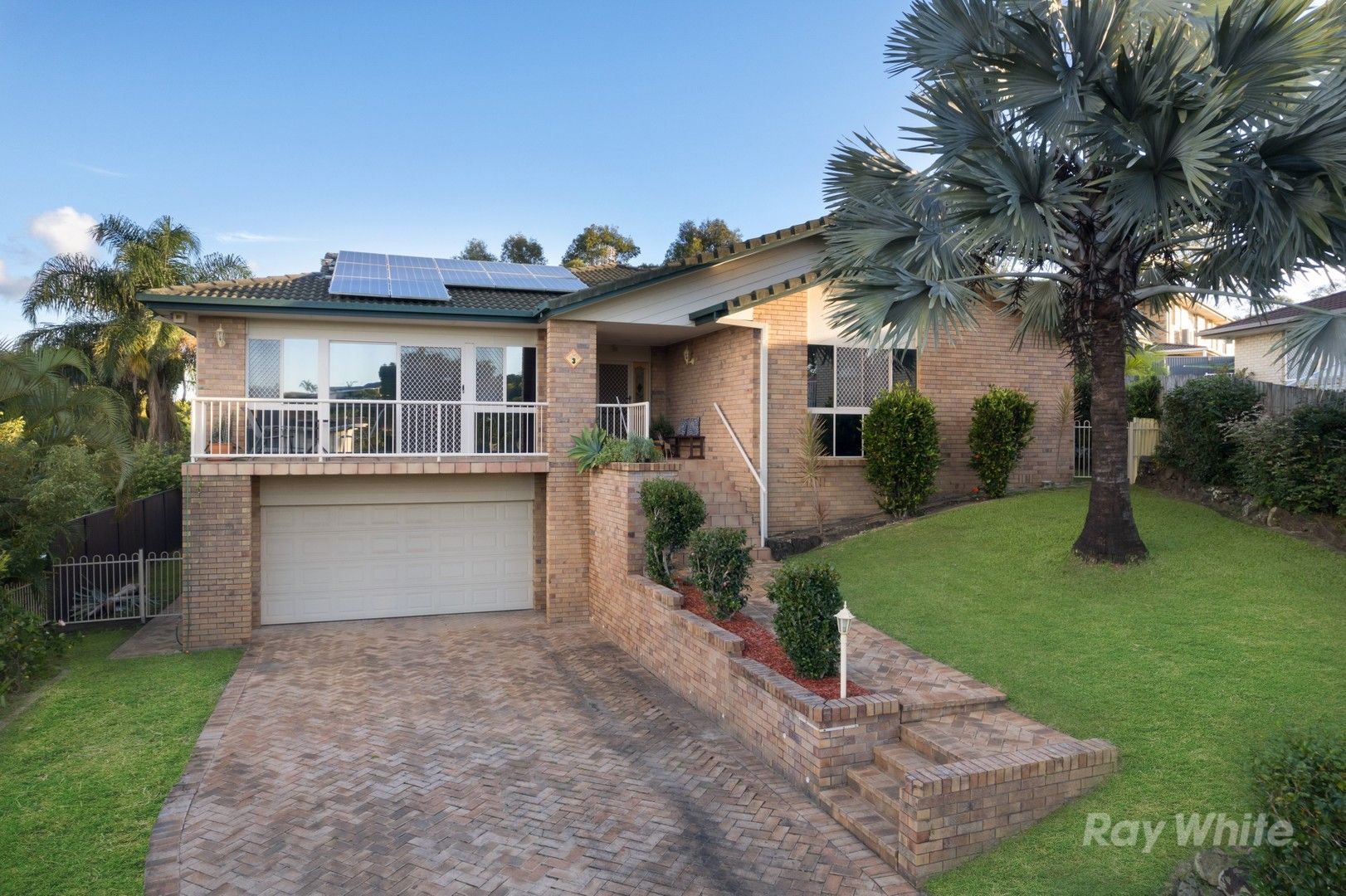 5 bedrooms House in 3 Drift Away Court ROBINA QLD, 4226