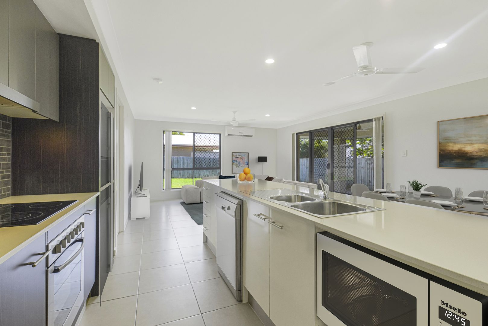 3 Allyn Street, Ormeau Hills QLD 4208, Image 2