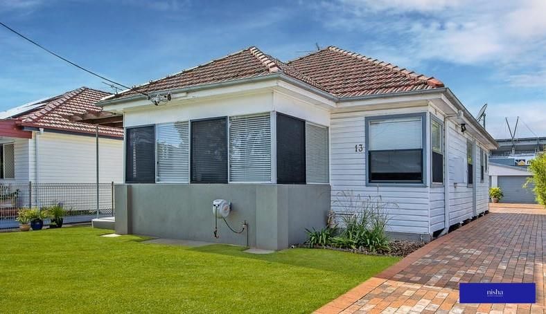 3 bedrooms House in 13 Central Street NEW LAMBTON NSW, 2305