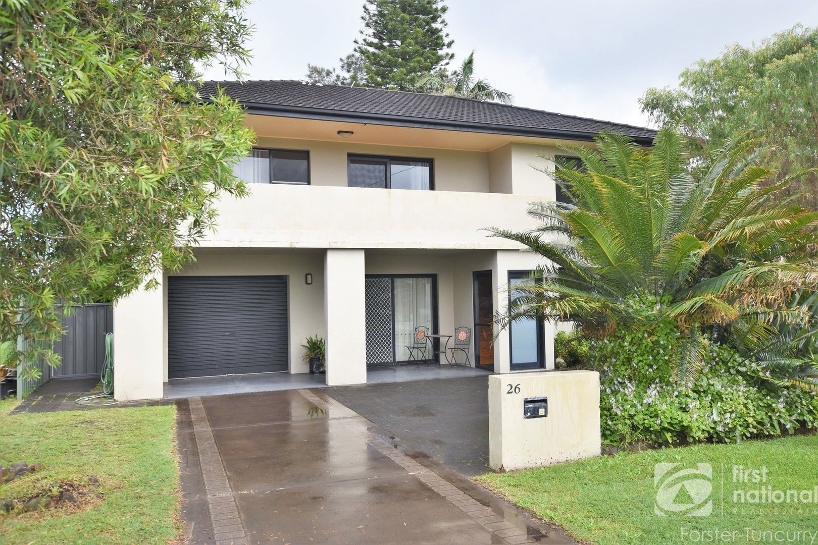 2 bedrooms Semi-Detached in 2/26 Wharf Street TUNCURRY NSW, 2428
