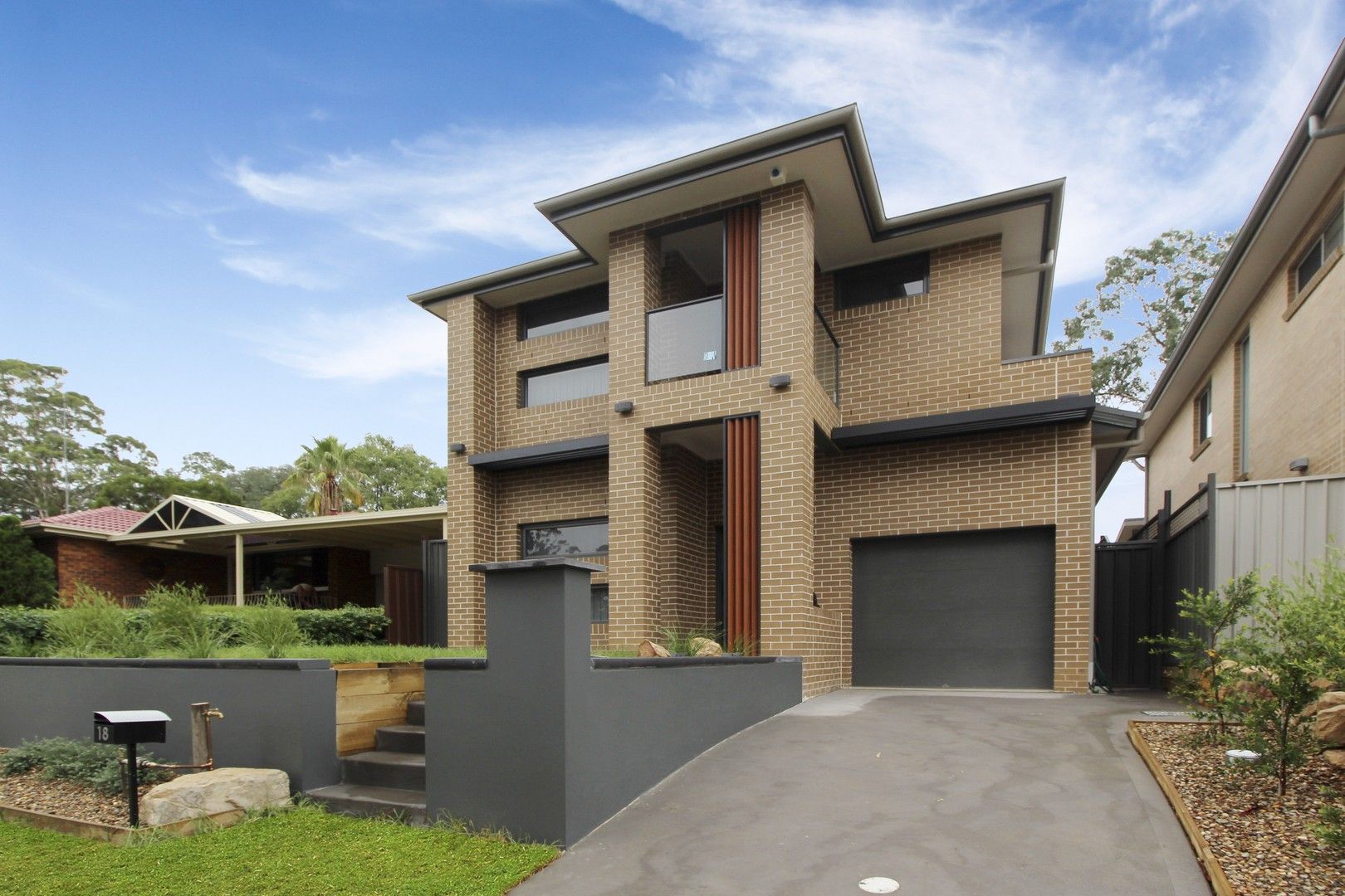 4 bedrooms House in 18 Lorikeet Ave INGLEBURN NSW, 2565