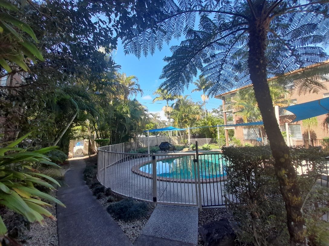 2 bedrooms House in 8/66 Sarawak Avenue PALM BEACH QLD, 4221