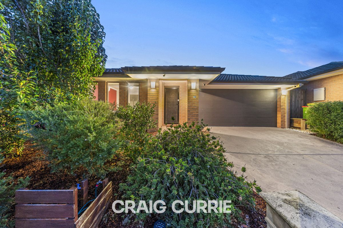 10 Tyalla Way, Pakenham VIC 3810, Image 0