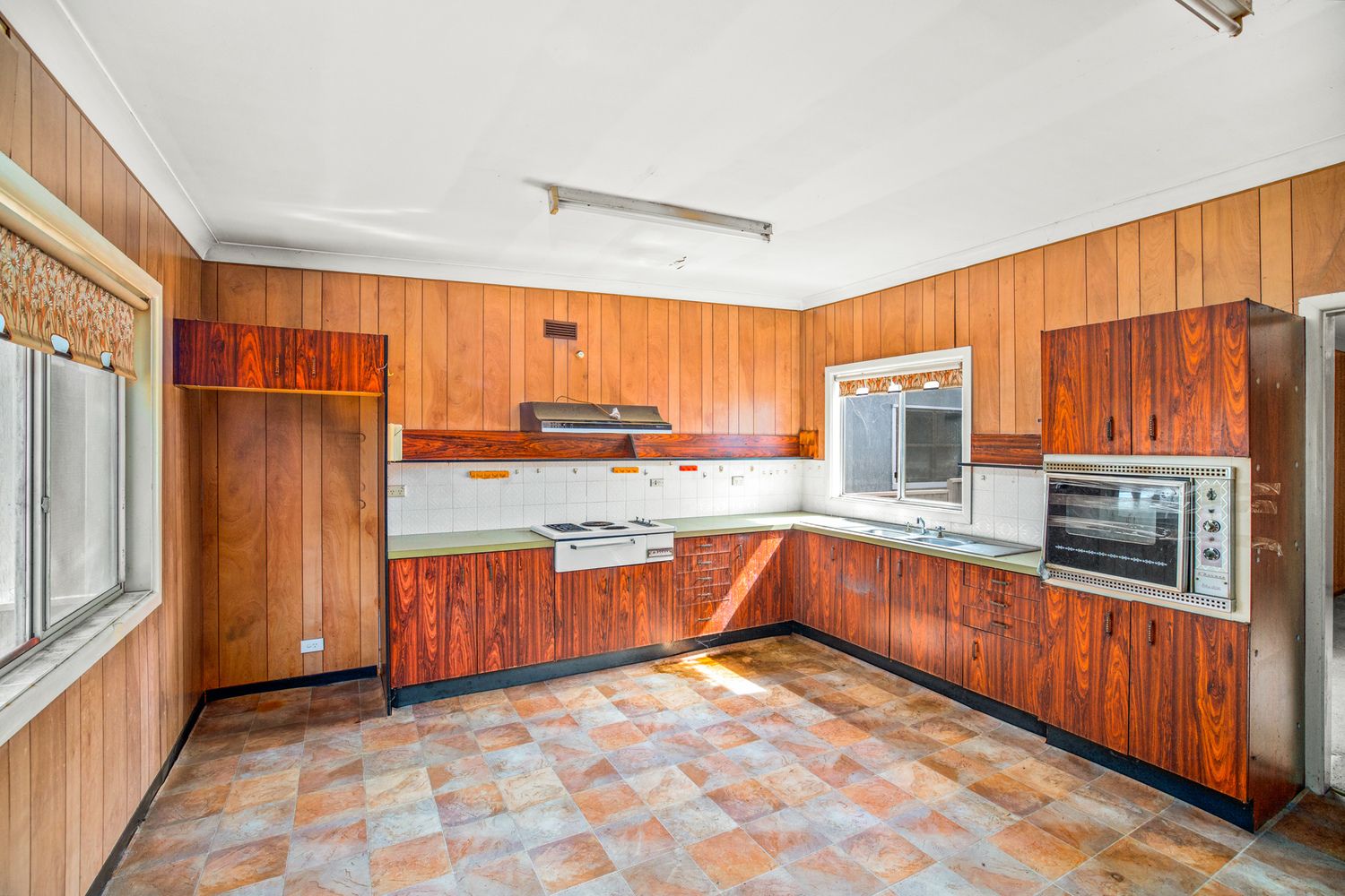 19 Gosling Street, Greenacre NSW 2190, Image 2