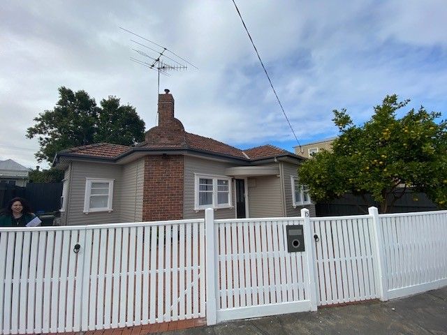 2 bedrooms House in 15 Edward Street HAWTHORN VIC, 3122
