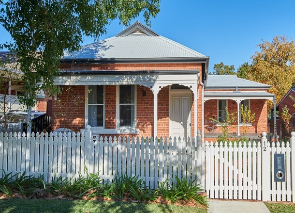 12 Freer Street, Wagga Wagga NSW 2650