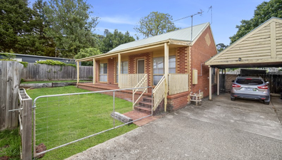 Picture of 2/11-13 Frazer Street, DAYLESFORD VIC 3460
