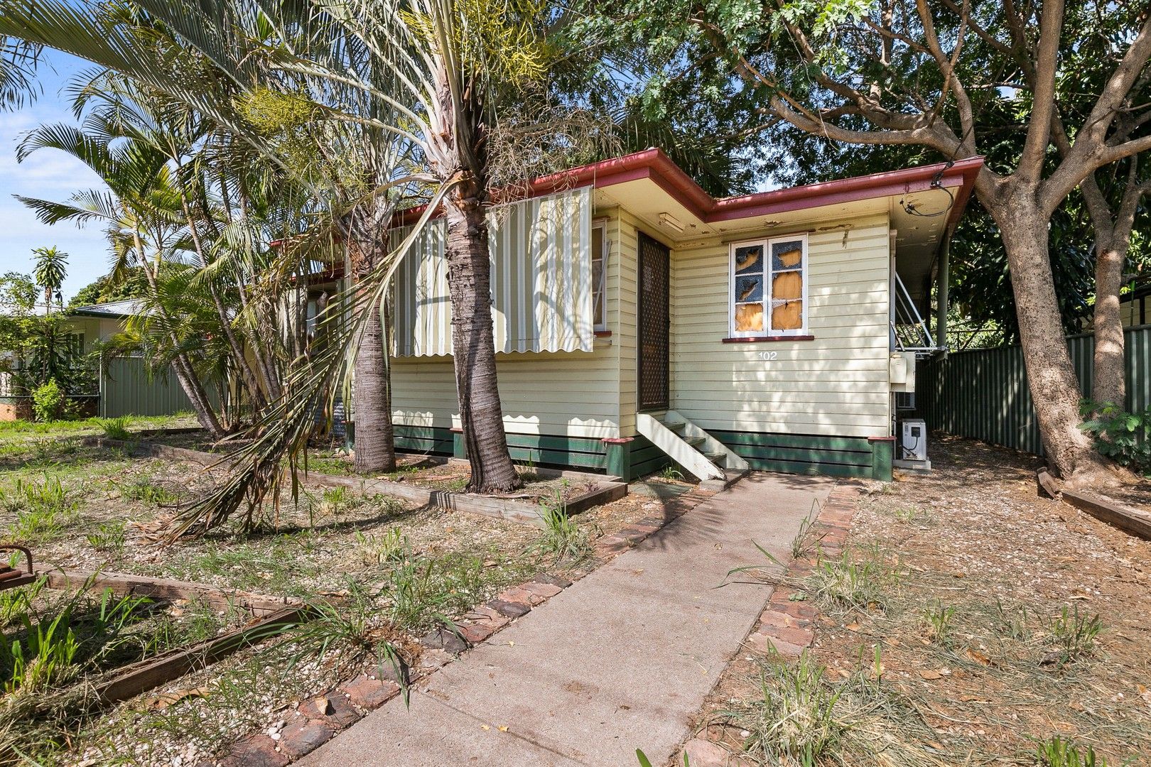 102 Hospital Road, Emerald QLD 4720, Image 0