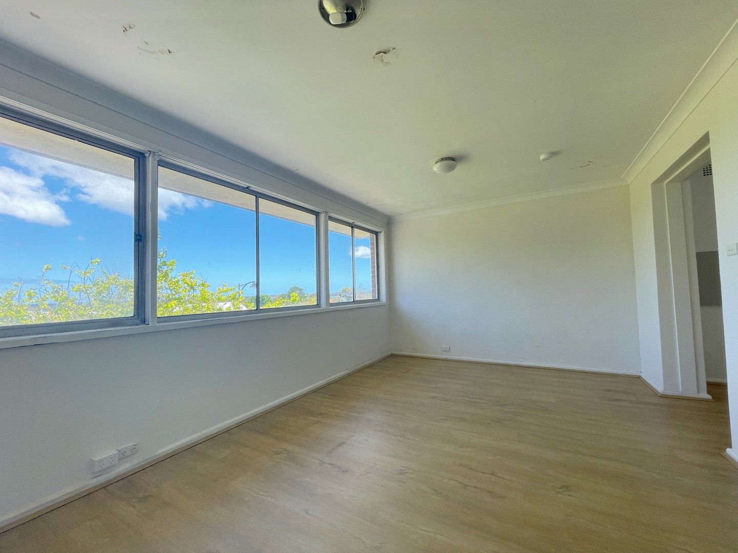 2 bedrooms Apartment / Unit / Flat in 1/149 Oak Road KIRRAWEE NSW, 2232