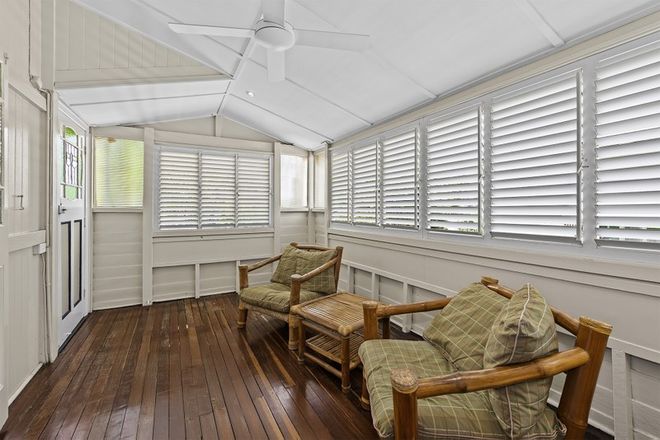 10 Pinecroft Street Camp Hill 4152 - Image 6