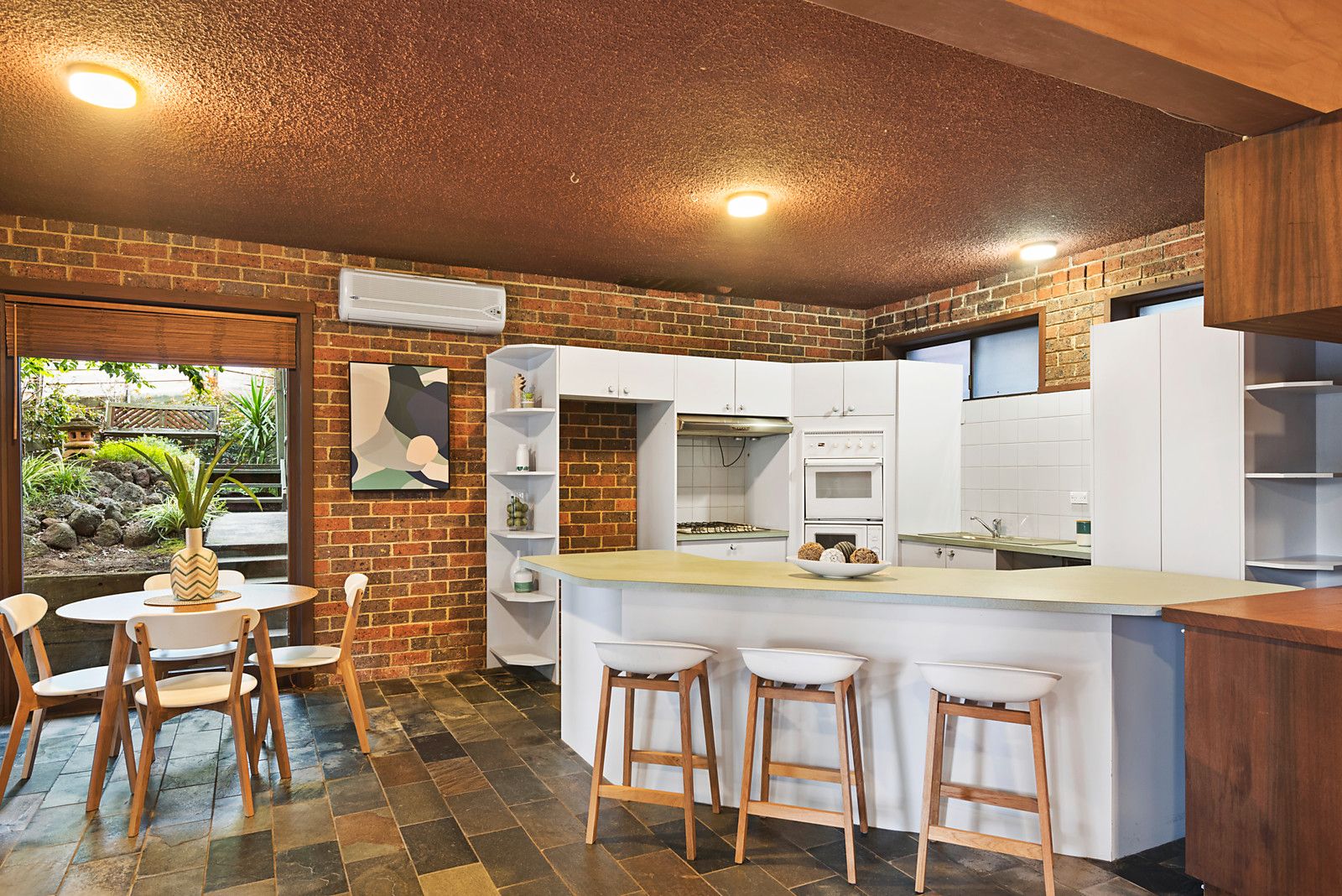 999A Riversdale Road, Surrey Hills VIC 3127, Image 2