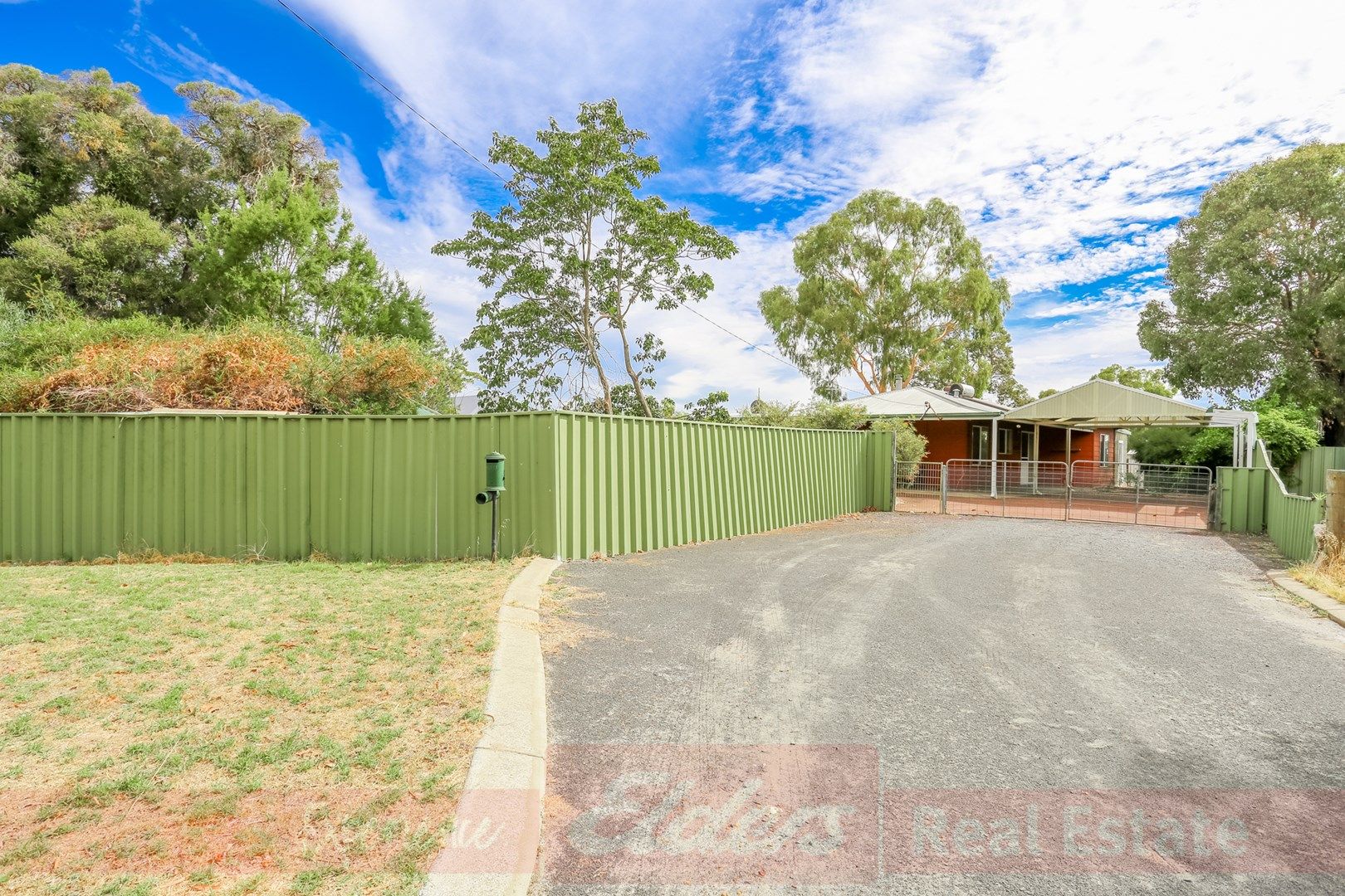 8 Busher Place, Capel WA 6271, Image 2