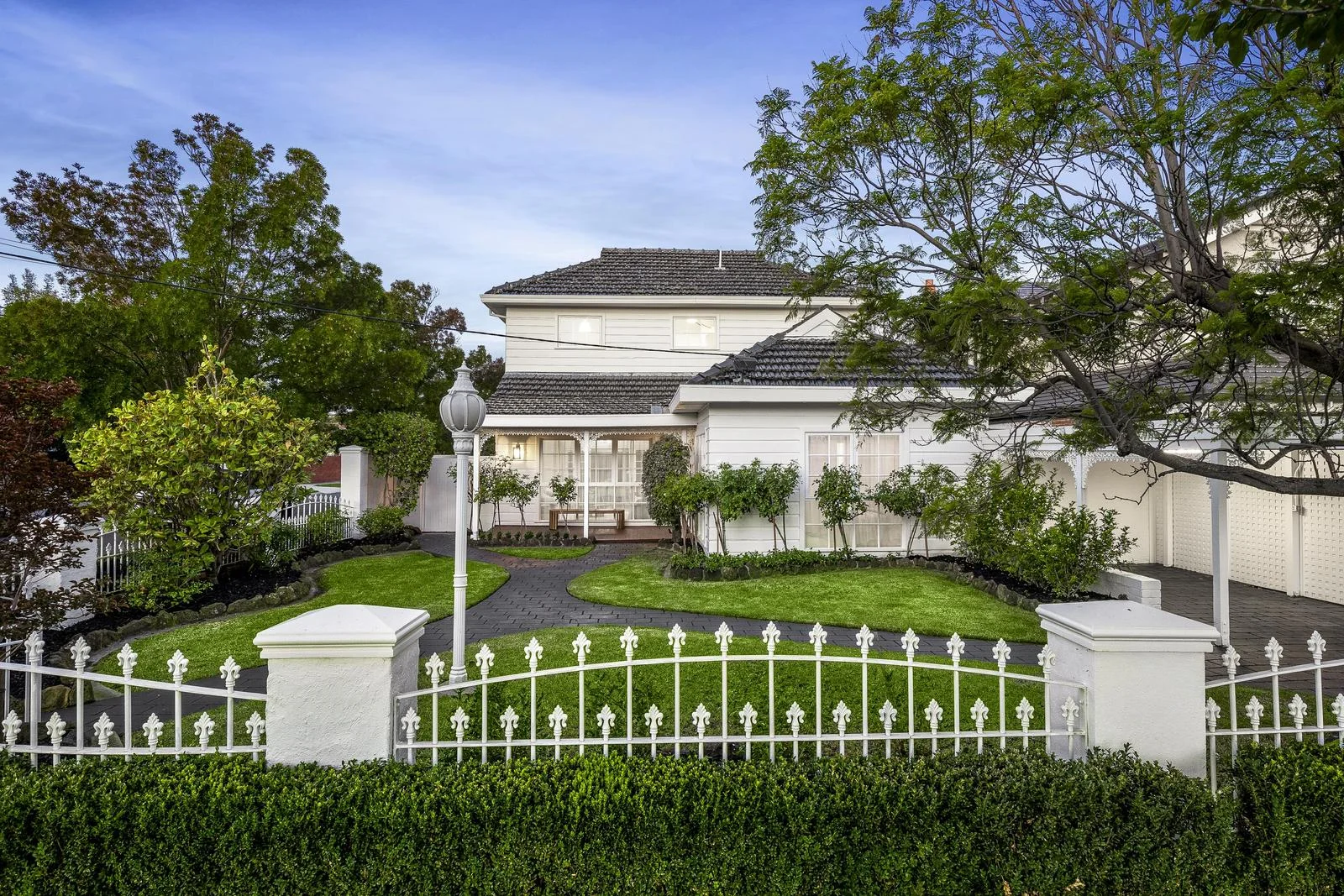 Primary image of 272 Napier Street, Strathmore VIC 3041